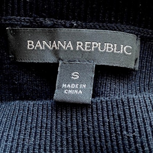 Banana Republic Black Pleated Bell Sleeve Sweater - Picture 5 of 6